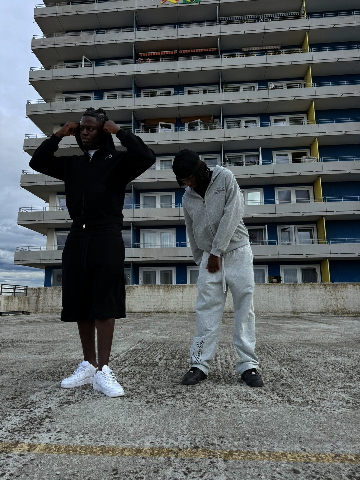 "Script" - Timeless Open Leg Jogger