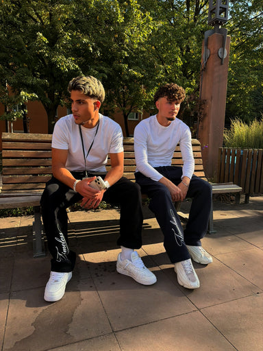 "UNSCRIPTED" SHOOT 2
